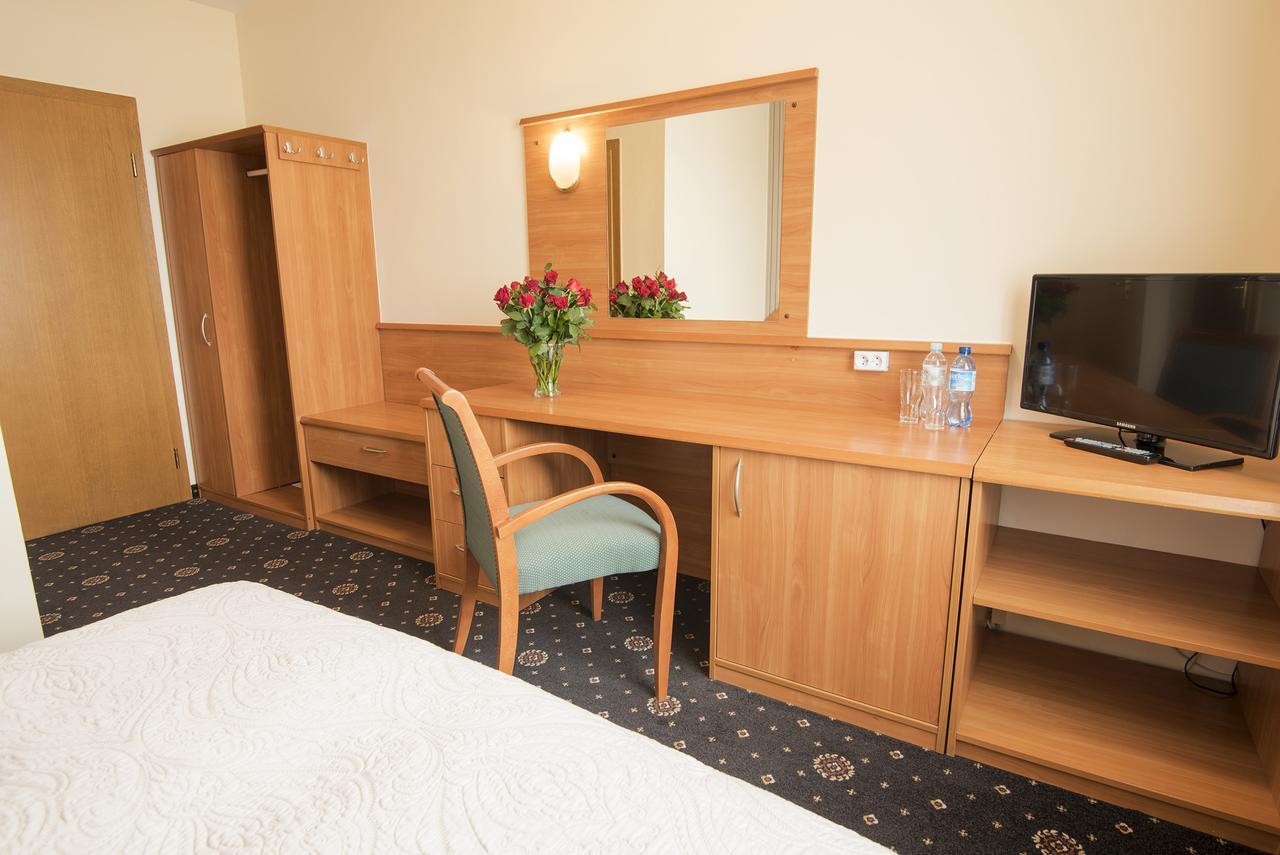 Hotel Daria Tychy Buitenkant foto