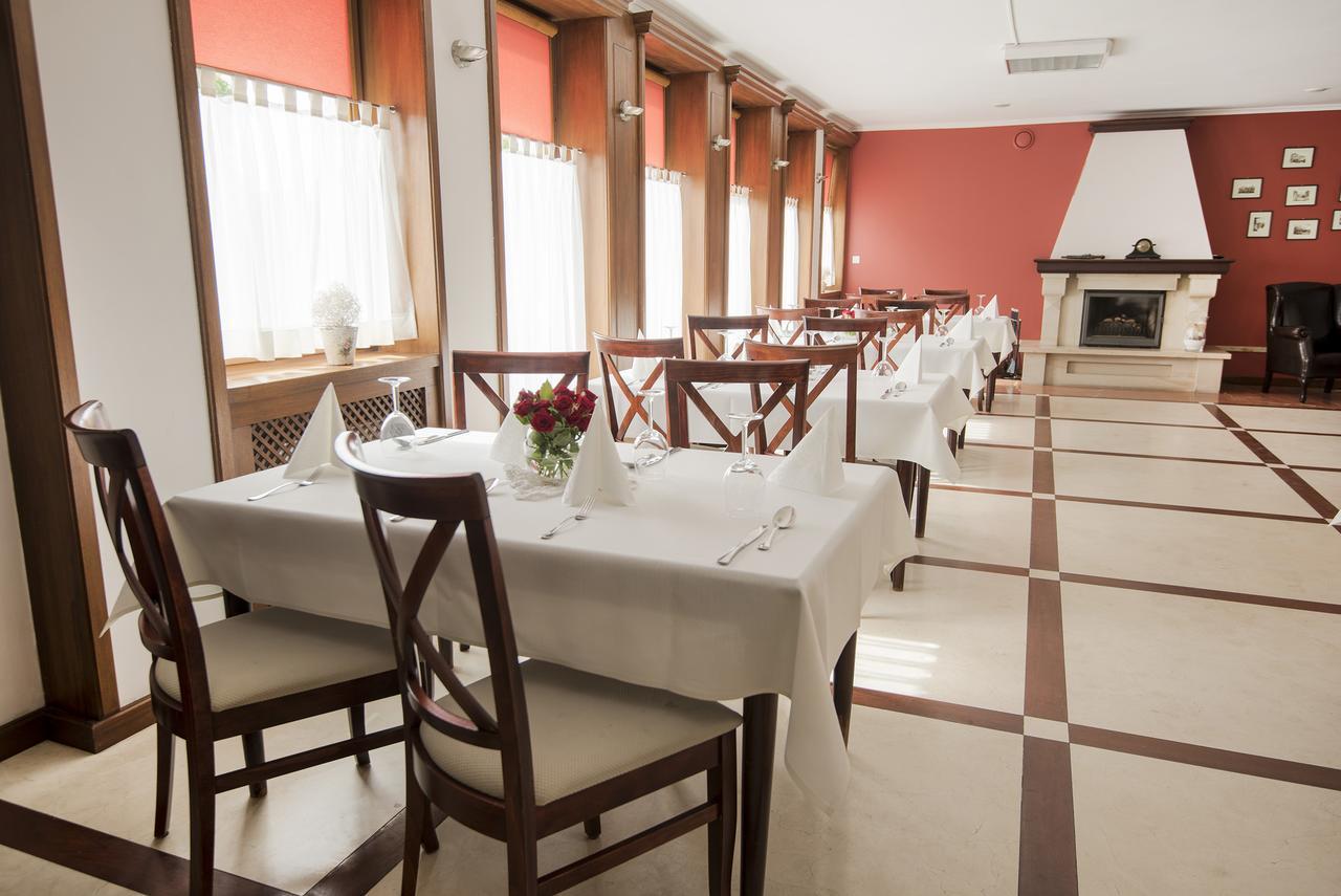 Hotel Daria Tychy Buitenkant foto